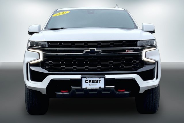 Used 2021 Chevrolet Tahoe Z71 w/ Luxury Package AWD/4WD image 2