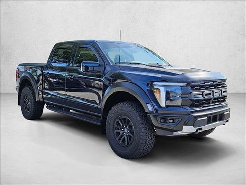Used 2025 Ford F150 Raptor AWD/4WD image 3