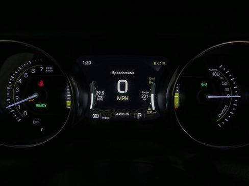 Used 2022 Jeep Wrangler Unlimited Sahara w/ Cold Weather Group image 33