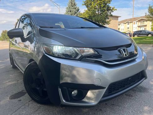 Used 2017 Honda Fit EX image 1