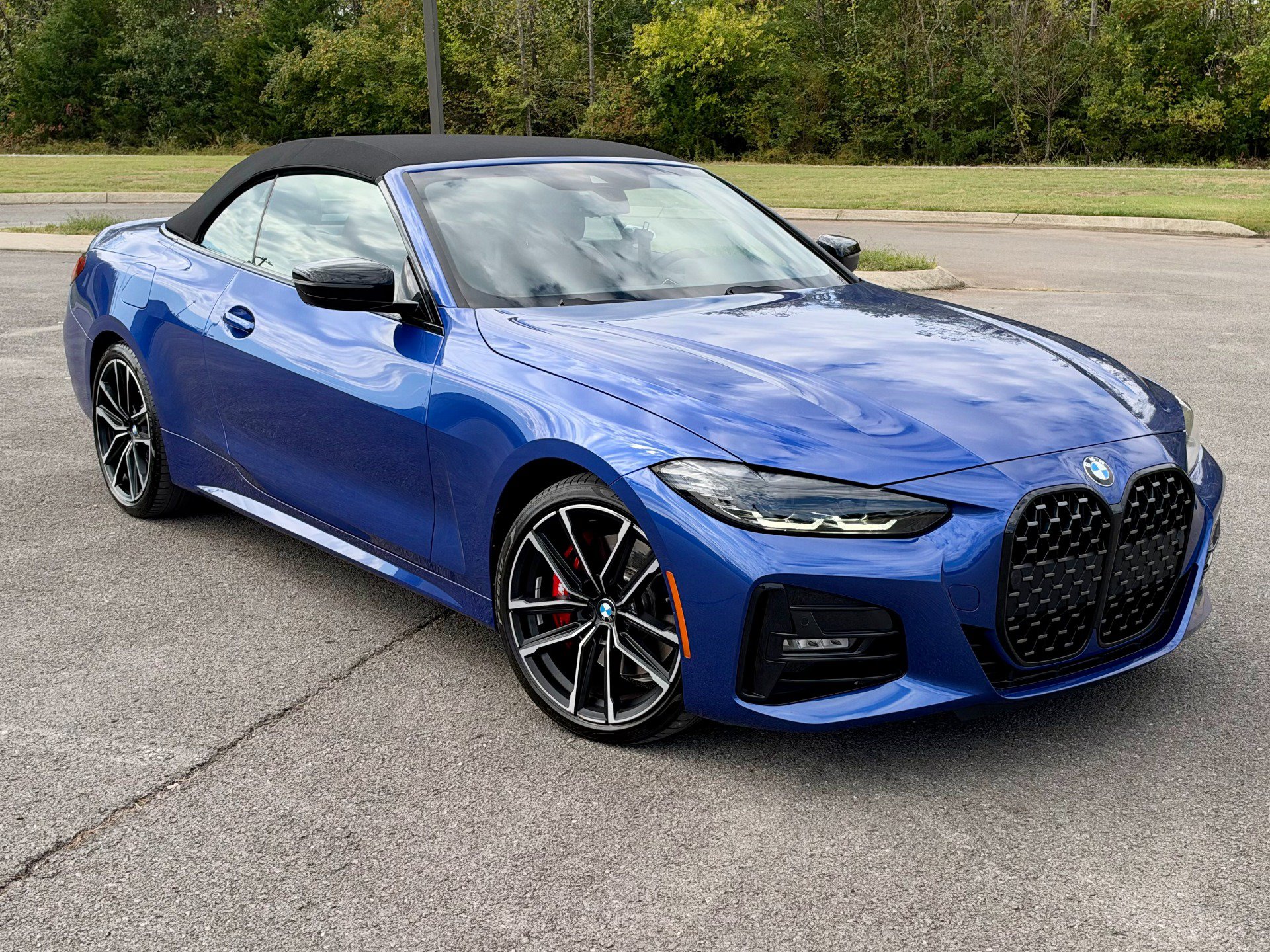 Used 2023 BMW 430i xDrive Convertible w/ M Sport Package AWD/4WD image 9