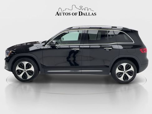 Used 2025 Mercedes-Benz GLB 250 4MATIC image 5