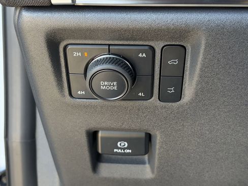 New 2025 Ford Expedition Platinum w/ Platinum Ultimate Package image 53