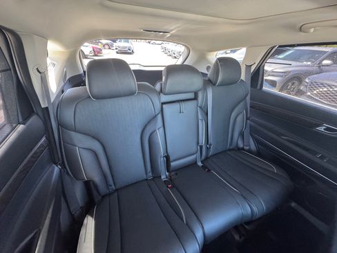 Used 2021 Genesis GV80 2.5T w/ Prestige Package 05 RWD image 18