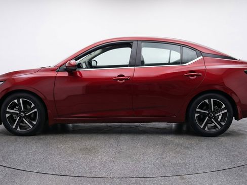 Used 2025 Nissan Sentra SV FWD image 5