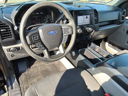 Used 2018 Ford F150 XL w/ Equipment Group 101A Mid AWD/4WD image 28