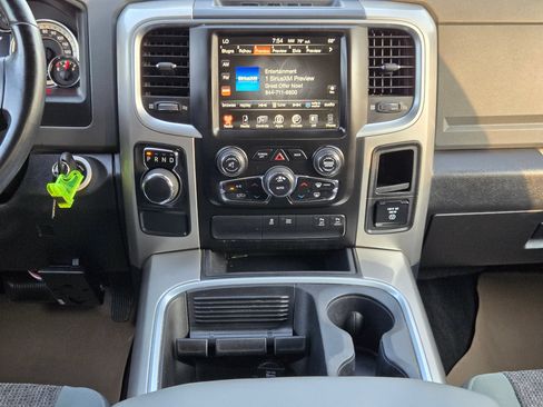 Used 2017 RAM 1500 Big Horn RWD image 16