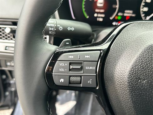 Used 2025 Honda Civic Sport image 22