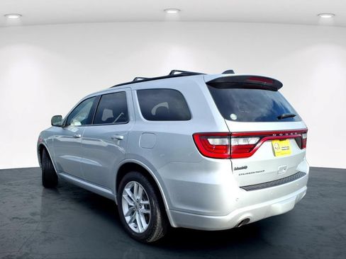 Used 2024 Dodge Durango GT RWD image 13