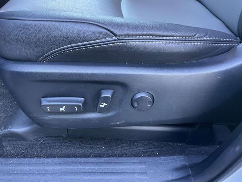 Used 2024 Toyota 4Runner SR5 Premium image 30