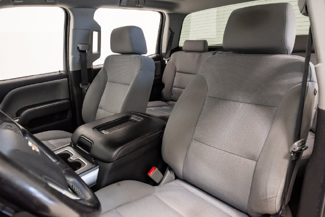 Used 2018 Chevrolet Silverado 1500 LT w/ All Star Edition AWD/4WD image 12