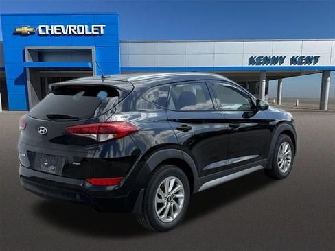 Used 2017 Hyundai Tucson SE w/ SE Popular Package 02 AWD/4WD image 5
