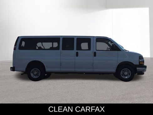 Used 2024 Chevrolet Express 3500 LT w/ LT Preferred Equipment Group RWD image 4
