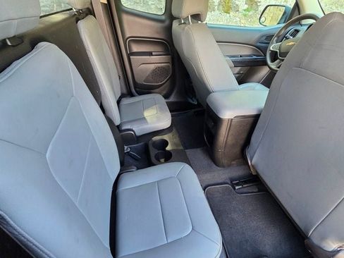 Used 2022 Chevrolet Colorado W/T w/ WT Convenience Package image 34