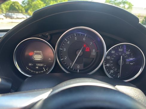 Used 2017 MAZDA MX-5 Miata RF Grand Touring RWD image 3