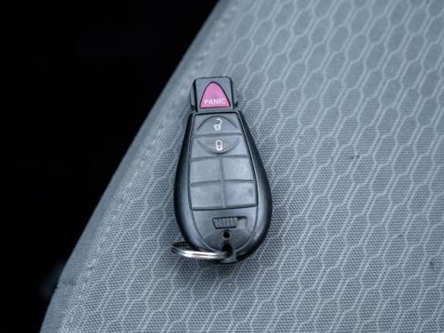 Used 2017 RAM 1500 Express w/ Express Value Package image 69