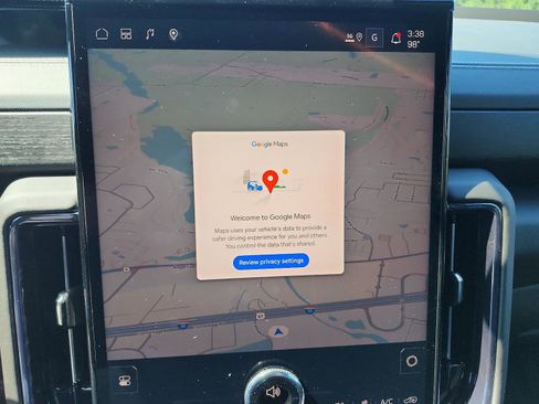 New 2025 GMC Yukon AT4 Ultimate w/ LPO, Floor Liner Package image 15