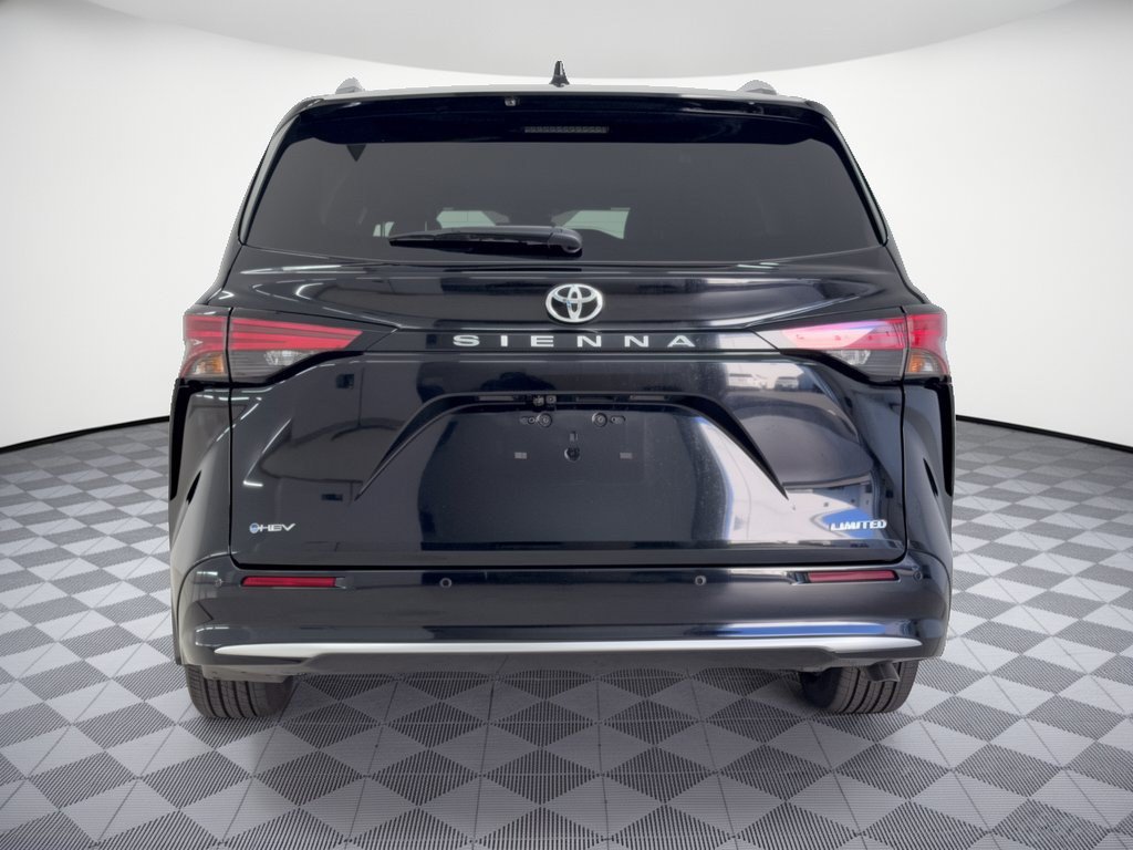 Certified 2026 Toyota Sienna Limited FWD image 11