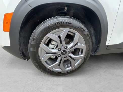 Used 2024 Kia Seltos S image 28