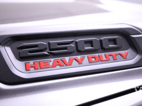 Used 2024 RAM 2500 Big Horn w/ Night Edition image 43