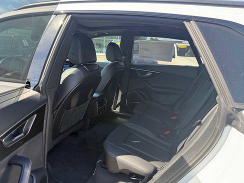New 2025 Audi Q8 Premium Plus image 19