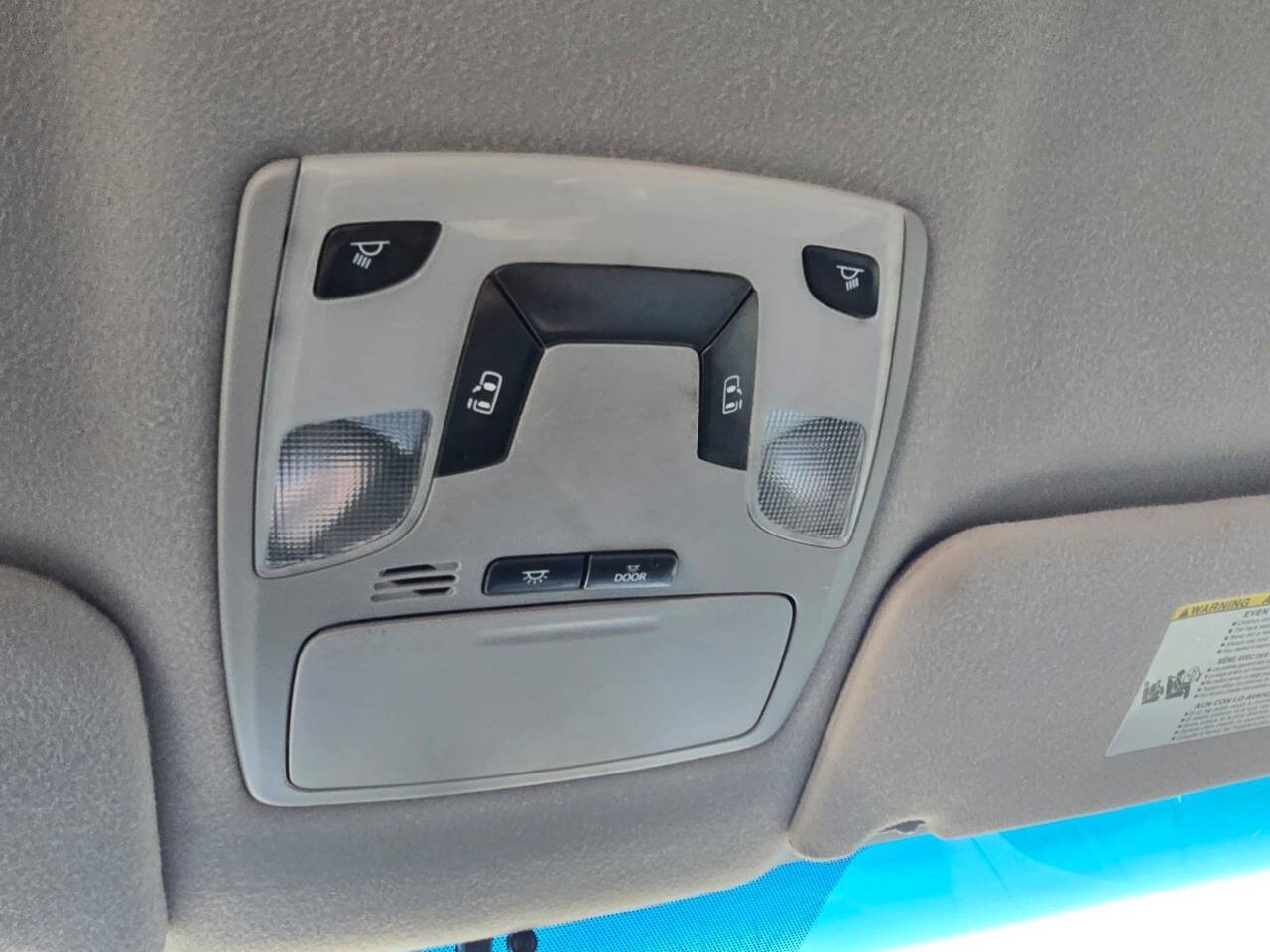 Used 2014 Toyota Sienna LE FWD image 25