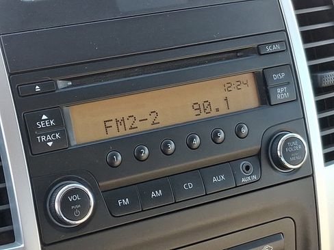 Used 2015 Nissan Frontier S image 16