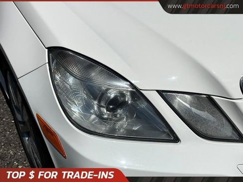 Used 2013 Mercedes-Benz E 350 BlueTEC Sedan image 10