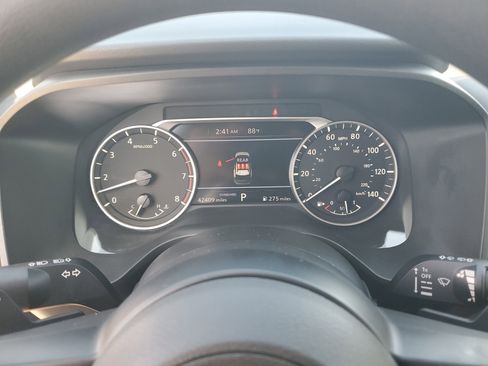 Certified 2024 Nissan Rogue SV FWD image 20