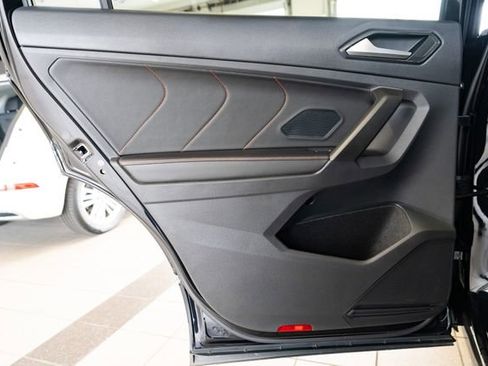 Used 2024 Volkswagen Tiguan Wolfsburg Edition image 25