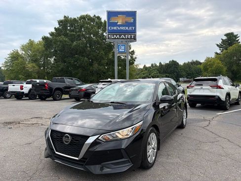 Used 2020 Nissan Sentra S FWD image 1
