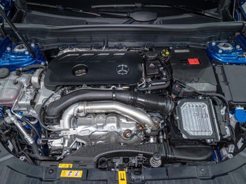 Used 2026 Mercedes-Benz GLB 250 image 22