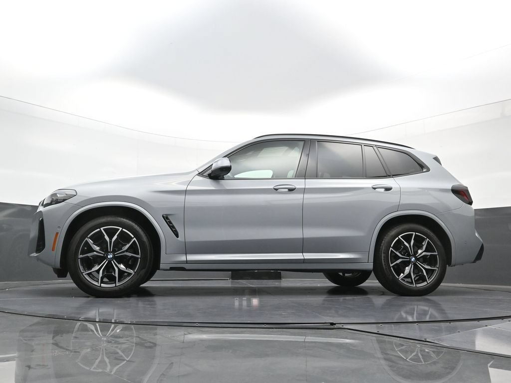 Used 2023 BMW X3 xDrive30i w/ M Sport Package AWD/4WD image 25