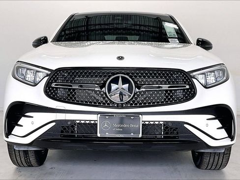 New 2026 Mercedes-Benz GLC 300 4MATIC image 3