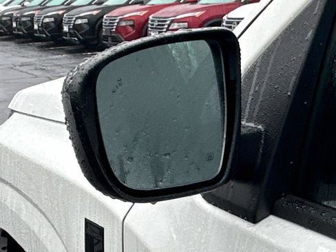 New 2026 Nissan Frontier SV w/ SV Convenience Package image 13