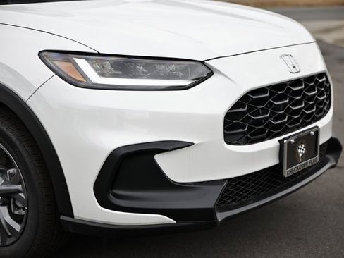 New 2026 Honda HR-V LX image 18