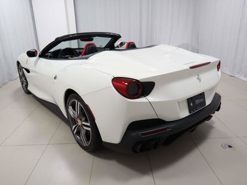 Certified 2020 Ferrari Portofino image 13