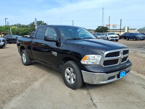 Used 2024 RAM 1500 Classic SLT RWD image 6