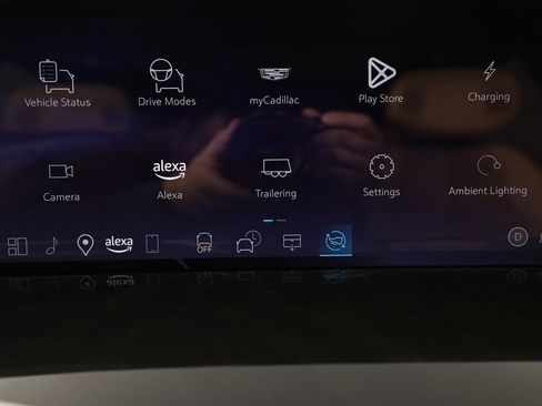 Used 2025 Cadillac Escalade IQ Sport 2 image 29