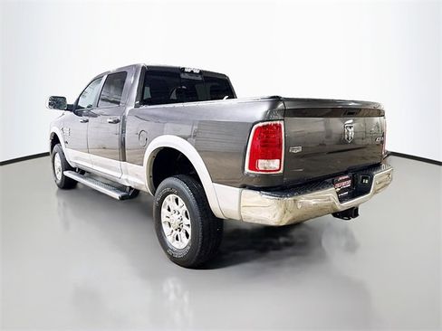 Used 2017 RAM 2500 Laramie image 9