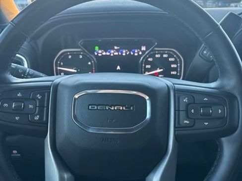 Used 2023 GMC Sierra 3500 Denali w/ Denali Black Diamond Edition AWD/4WD image 15