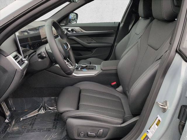 Used 2026 BMW i4 xDrive40i w/ M Sport Package AWD/4WD image 4