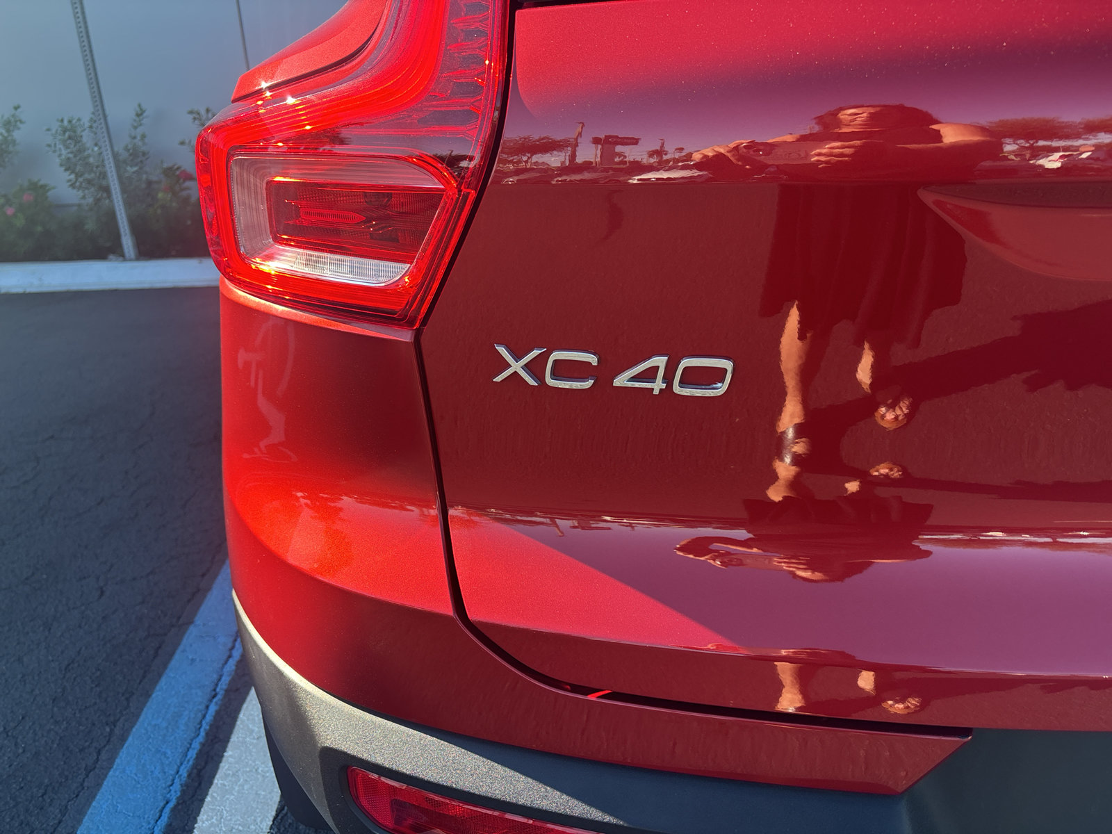 Used 2019 Volvo XC40 T5 R-Design AWD/4WD image 5