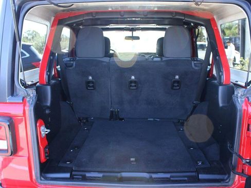 Used 2020 Jeep Wrangler Unlimited Sport S image 10
