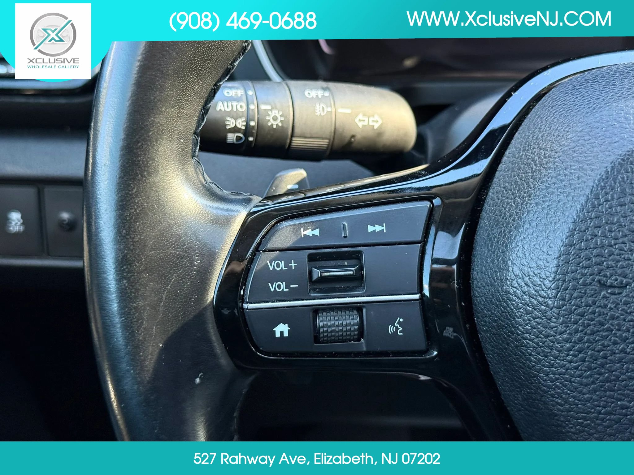 Used 2023 Honda Pilot Touring image 12