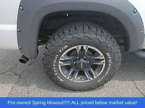 Used 2014 Toyota Tacoma 4x4 Double Cab w/ SR5 Package image 12