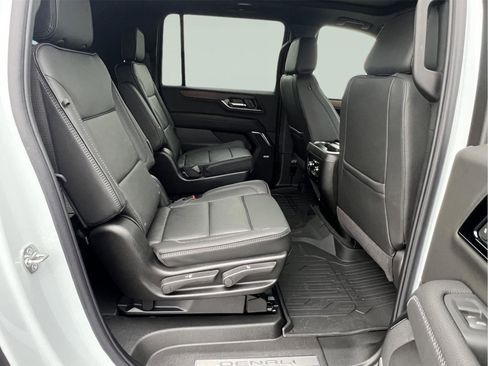 New 2026 GMC Yukon XL Denali w/ Sun & Power Step Package image 15
