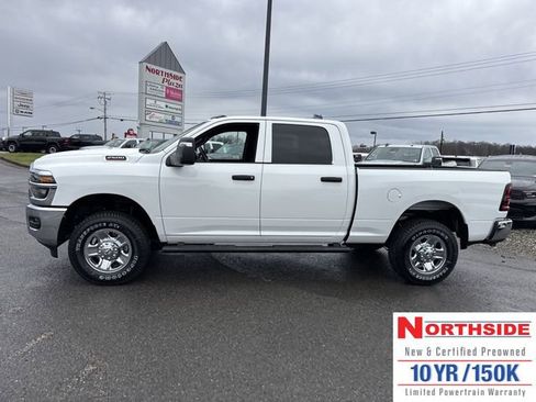 New 2026 RAM 2500 Tradesman AWD/4WD image 10