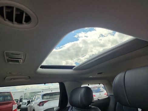 New 2026 Kia Carnival SX Prestige image 27