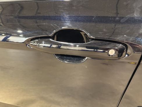 Used 2025 Toyota Camry XSE image 13